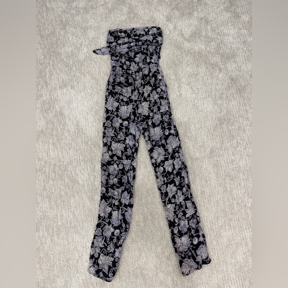 Flynn Skye Black and White Floral Jumpsuit - Picture 5 of 5